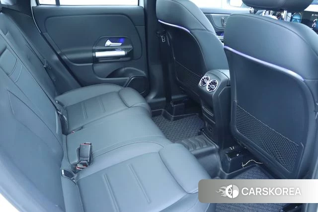 Mercedes-Benz GLA id 4208782 из Китая 21