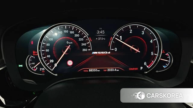 BMW 5 Series (G30) id 4677972 из Кореи 31