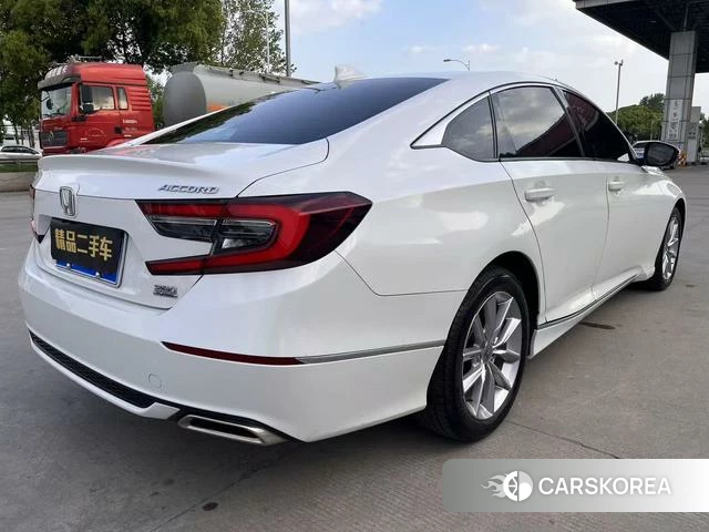 Honda Accord id 4264491 из Китая 12