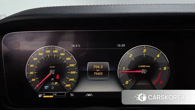 Mercedes-Benz E-Class W213 id 3396080 из Кореи 17