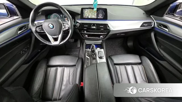 BMW 5 Series (G30) id 3761214 из Кореи 17