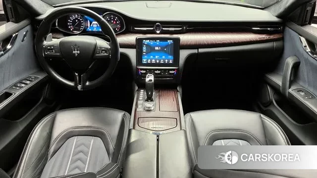 Maserati Quattroporte id 3520069 из Кореи 17