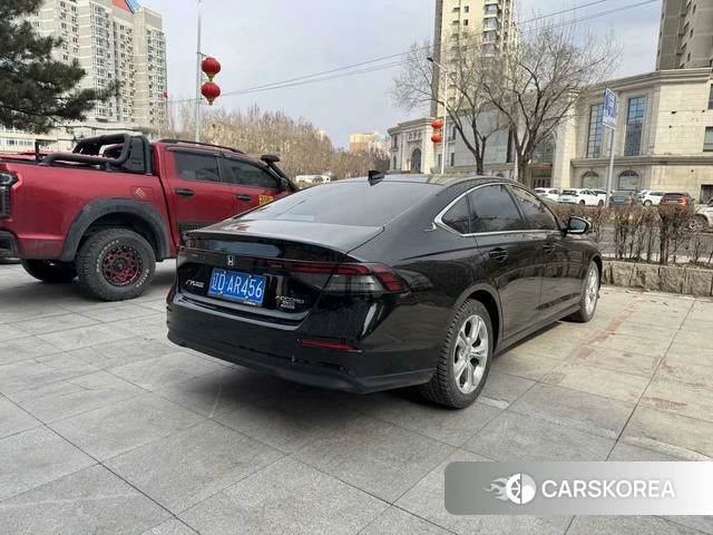Honda Accord id 4213231 из Китая 8