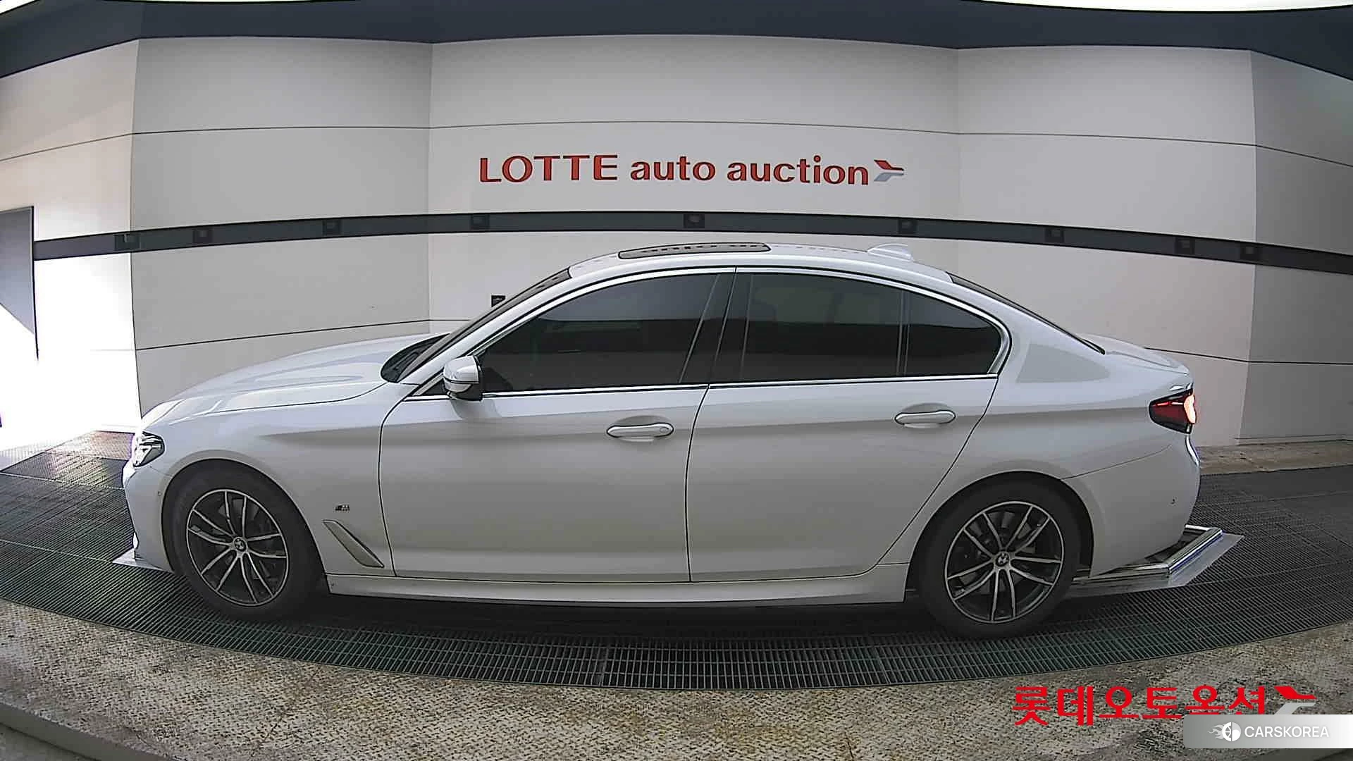BMW  523d xDrive id 3882204 из Кореи 34