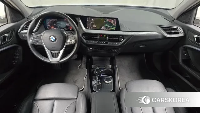 BMW 1 Series (F40) id 3468622 из Кореи 17