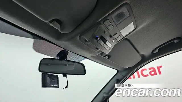 Hyundai The New Grand Starex id 2676800 из Кореи 17