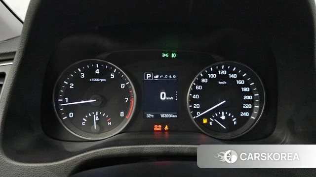 Hyundai Avante AD id 4605514 из Кореи 27