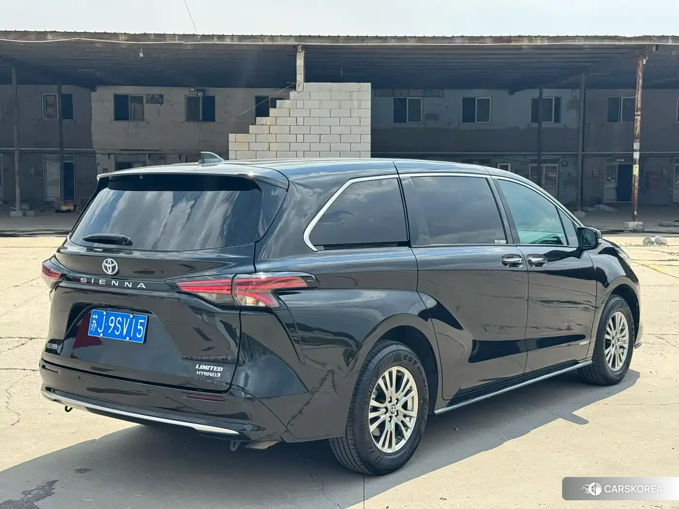 Toyota Sienna id 4548053 из Китая 7