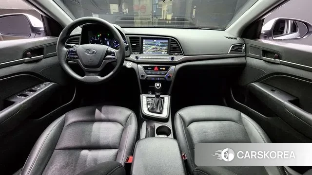 Hyundai Avante AD id 3009471 из Кореи 17