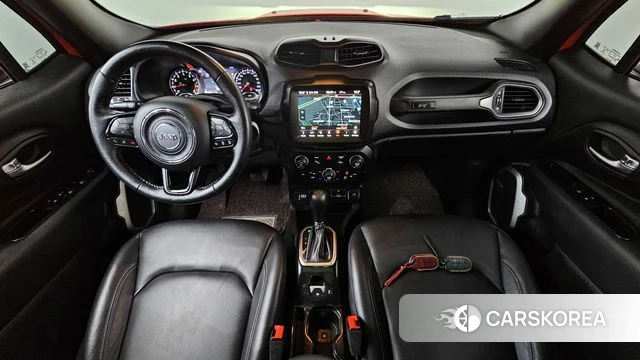 Jeep Renegade id 4396210 из Кореи 36