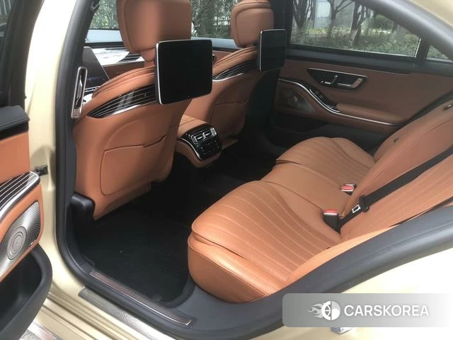 Mercedes-Benz S-class id 4265381 из Китая 15