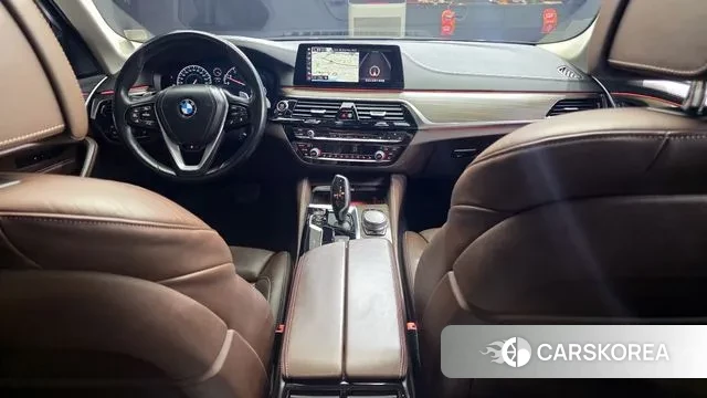 BMW 5 Series (G30) id 3407825 из Кореи 17