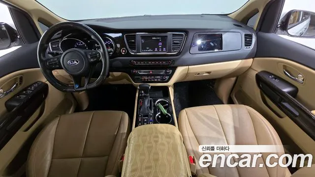 Kia The New Carnival id 2710823 из Кореи 17