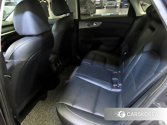 Kia Come New K3 id 4849844 из Кореи 17