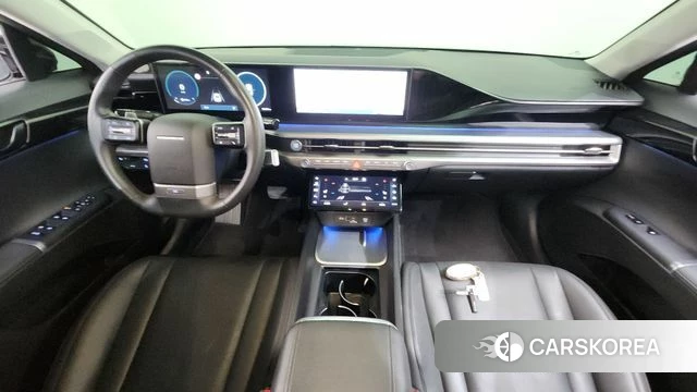 Hyundai Grandeur (GN7) id 4201726 из Кореи 34