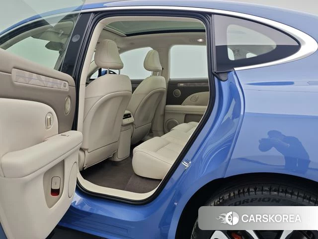 Zhiji Automobile Zhiji LS6 id 3944943 из Китая 17