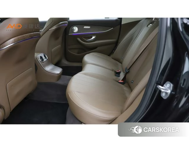 Mercedes-Benz E-class id 4271240 из Китая 7
