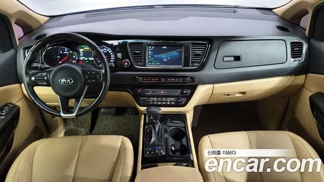 Kia All New Carnival id 2946341 из Кореи 17