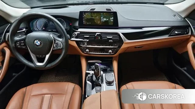 BMW 5 Series (G30) id 2903013 из Кореи 17