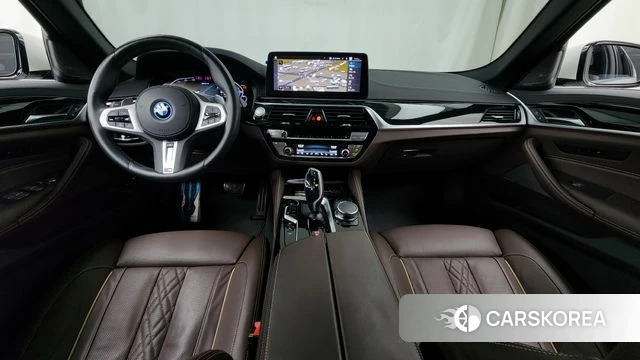 BMW 5 Series (G30) id 4618404 из Кореи 30