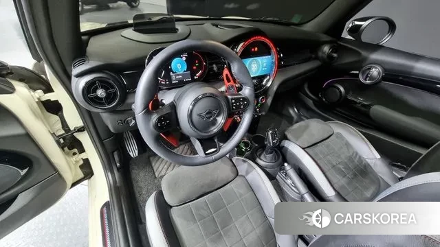 Mini Cooper S id 3053783 из Кореи 17