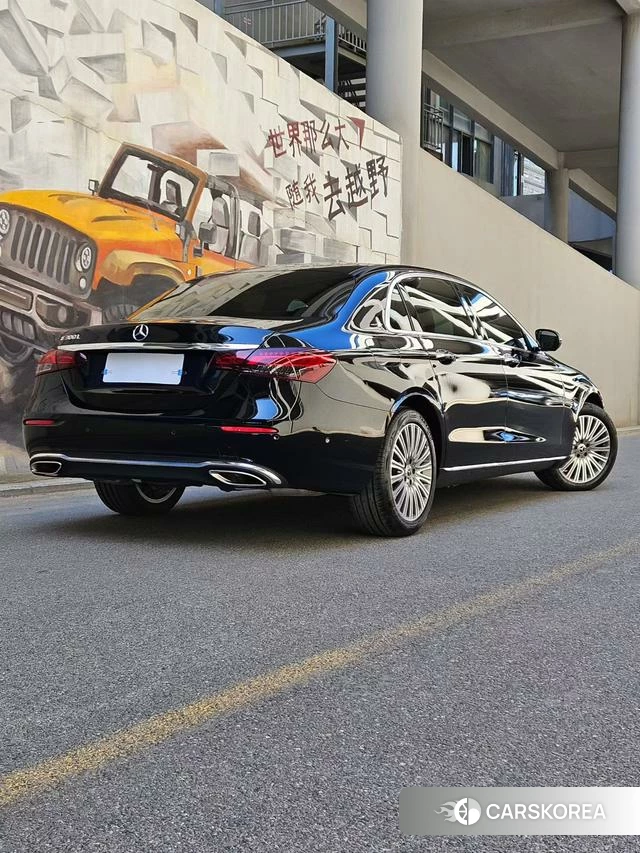 Mercedes-Benz E-class id 4297683 из Китая 7
