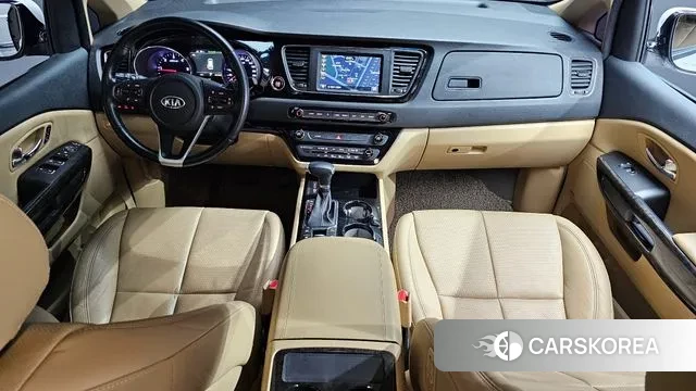 Kia The New Carnival id 3568280 из Кореи 17