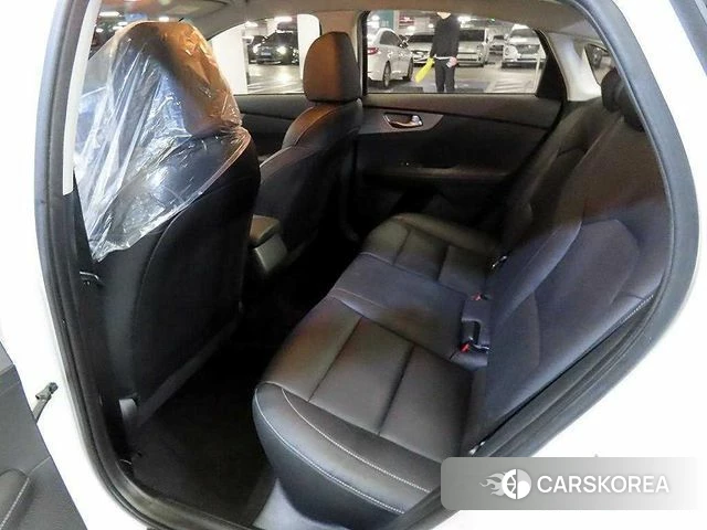 Kia Come New K3 id 3923901 из Кореи 14