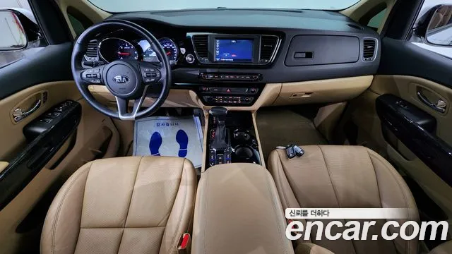 Kia The New Carnival id 2827097 из Кореи 17