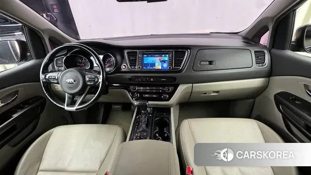 Kia All New Carnival id 3773335 из Кореи 17