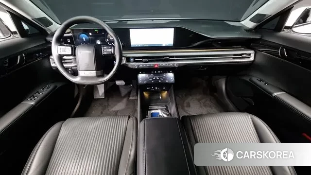 Hyundai Grandeur (GN7) id 3223675 из Кореи 17