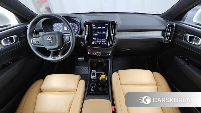 Volvo XC40 id 4573116 из Кореи 32