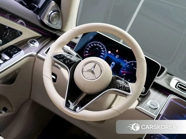 Mercedes-Benz Maybach S-class id 4260262 из Китая 21