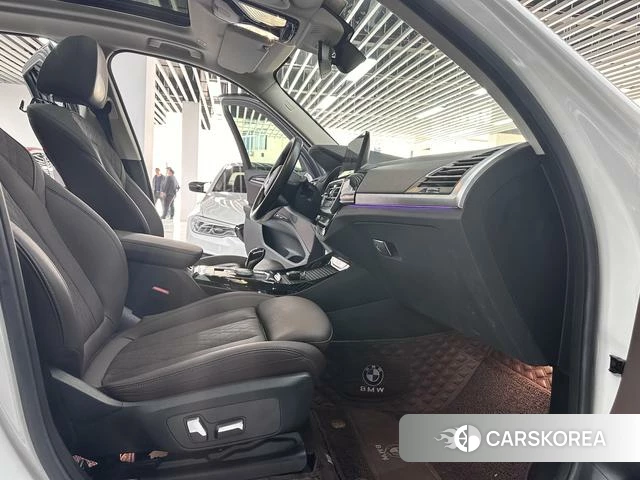 BMW X3 id 4297328 из Китая 14