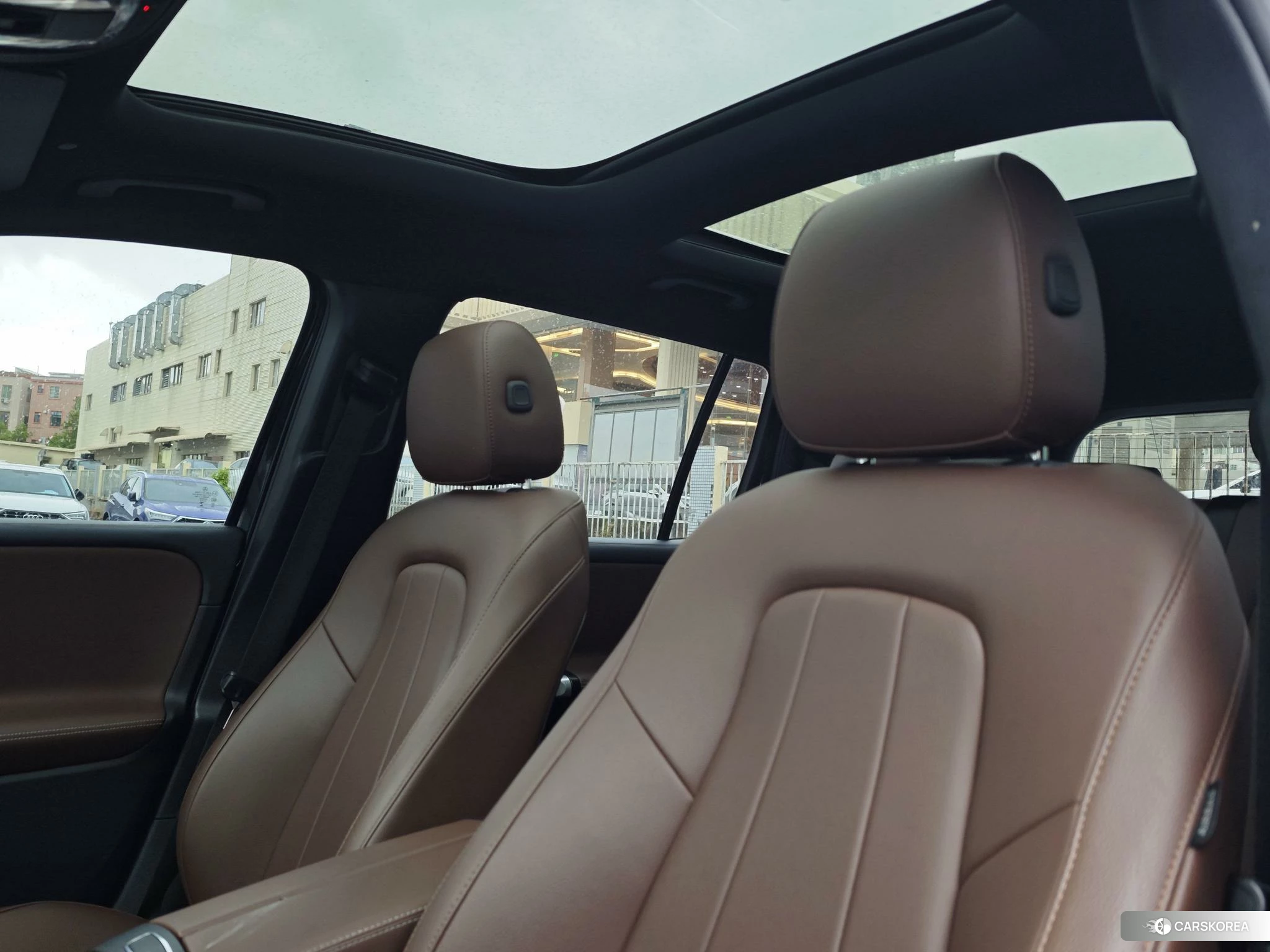 Mercedes-Benz GLB id 4498833 из Китая 14