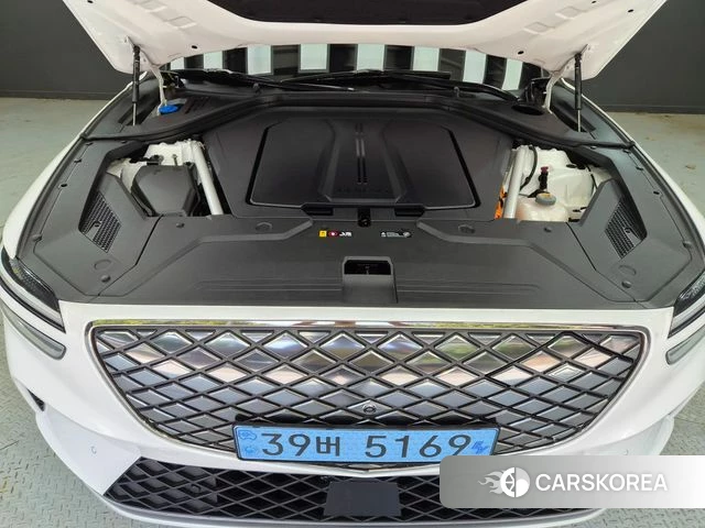 Genesis Electrified GV70 id 4784342 из Кореи 17