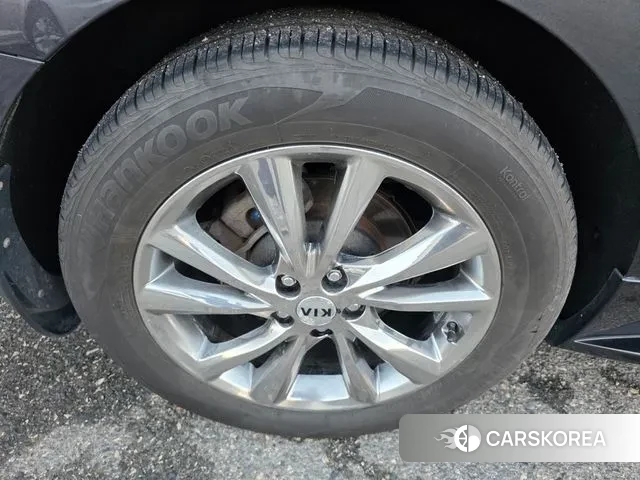 Kia The New Carnival id 3728567 из Кореи 17