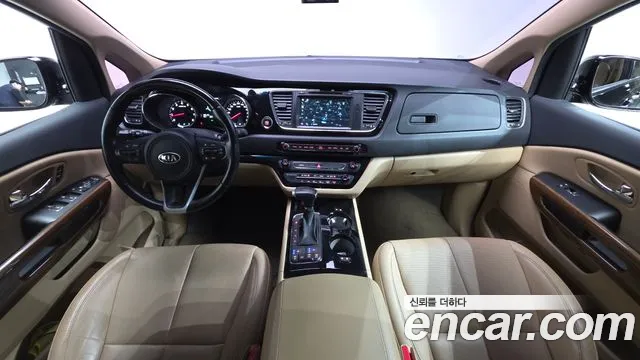 Kia All New Carnival id 2808540 из Кореи 17