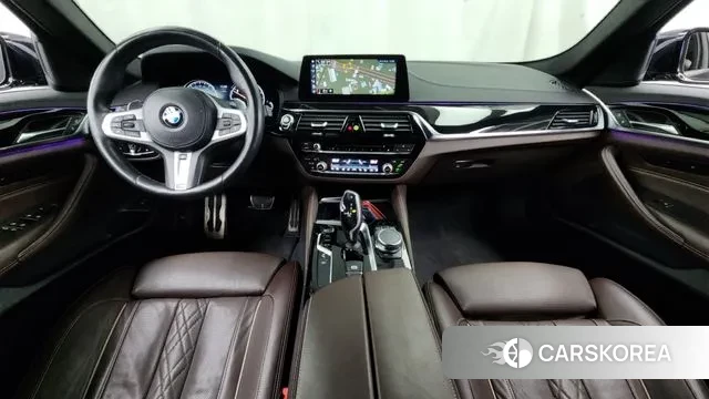 BMW 5 Series (G30) id 3396897 из Кореи 17