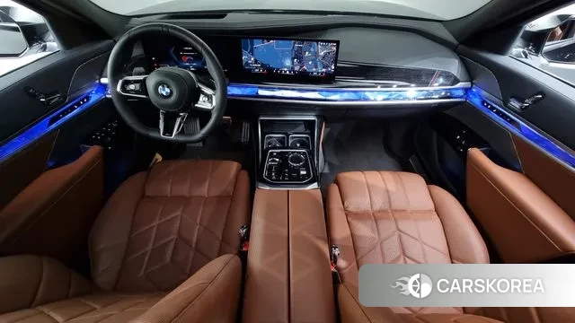 BMW 7 Series (G70) id 3457146 из Кореи 17