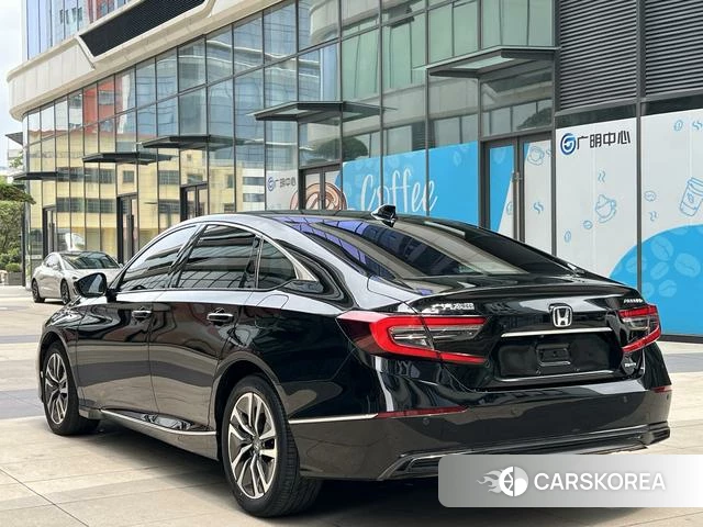 Honda Accord id 4314799 из Китая 30