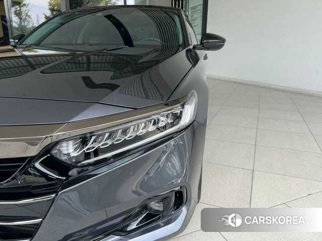 Honda Accord id 4353490 из Китая 12