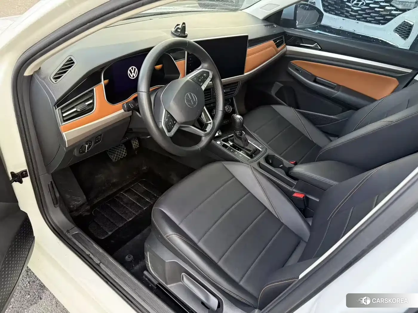Volkswagen Bora id 4617145 из Китая 10