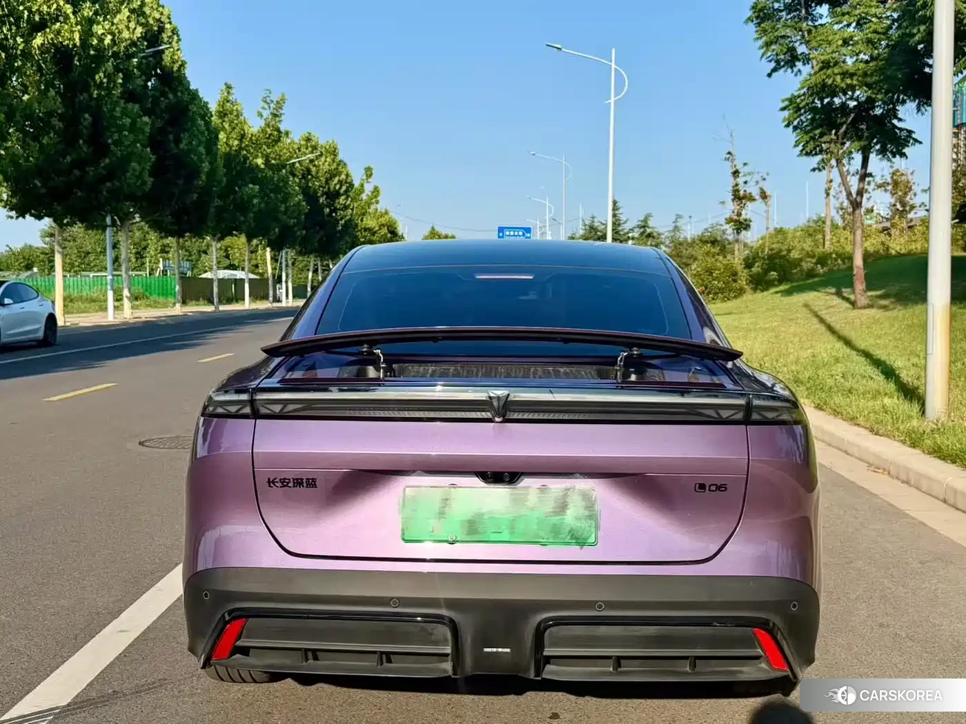 Dark blue car Dark blue L06 id 4554161 из Китая 7