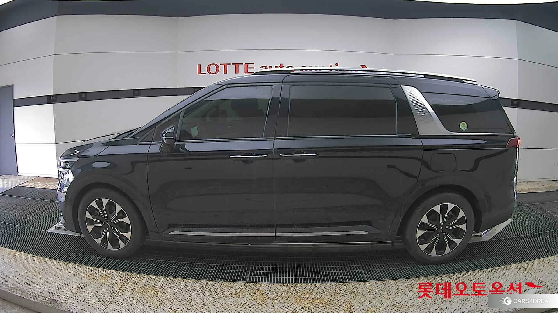 Kia Carnival id 4312633 из Кореи 35