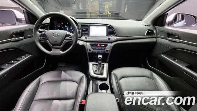 Hyundai Avante AD id 2484893 из Кореи 17