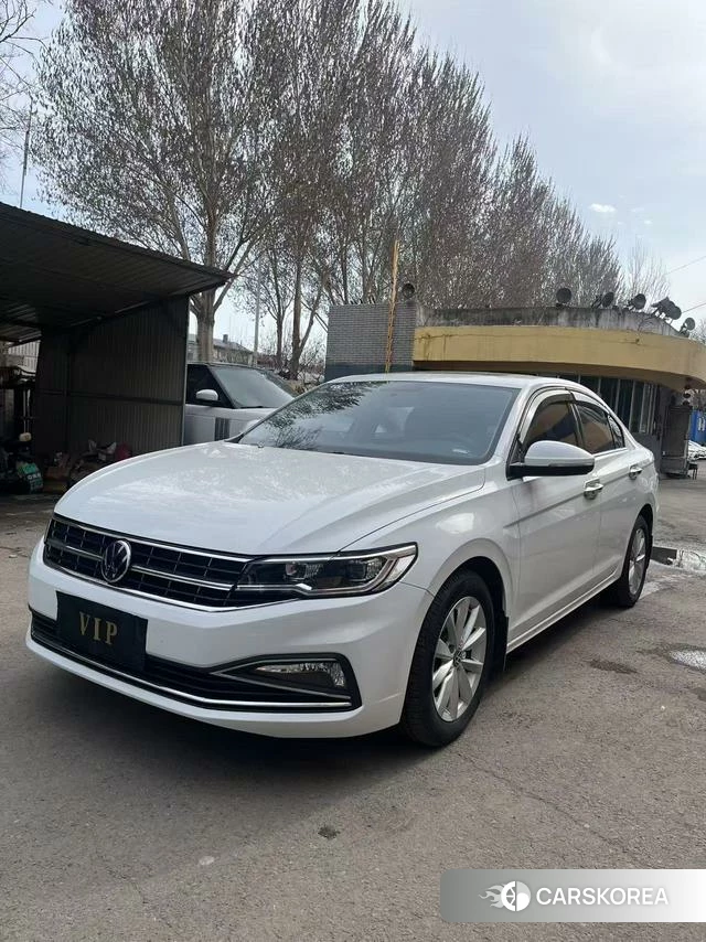 Volkswagen Bora id 4218654 из Китая 7