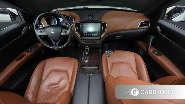 Maserati Ghibli id 4363445 из Кореи 28