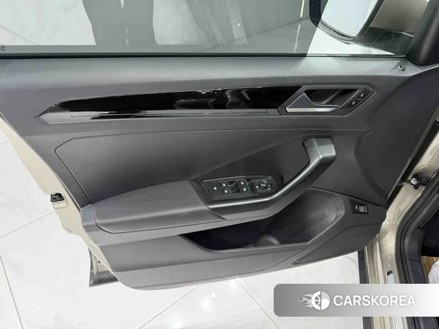 Volkswagen Exploring songs id 4276477 из Китая 19