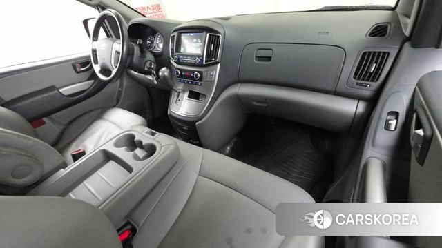Hyundai The New Grand Starex id 4567949 из Кореи 17